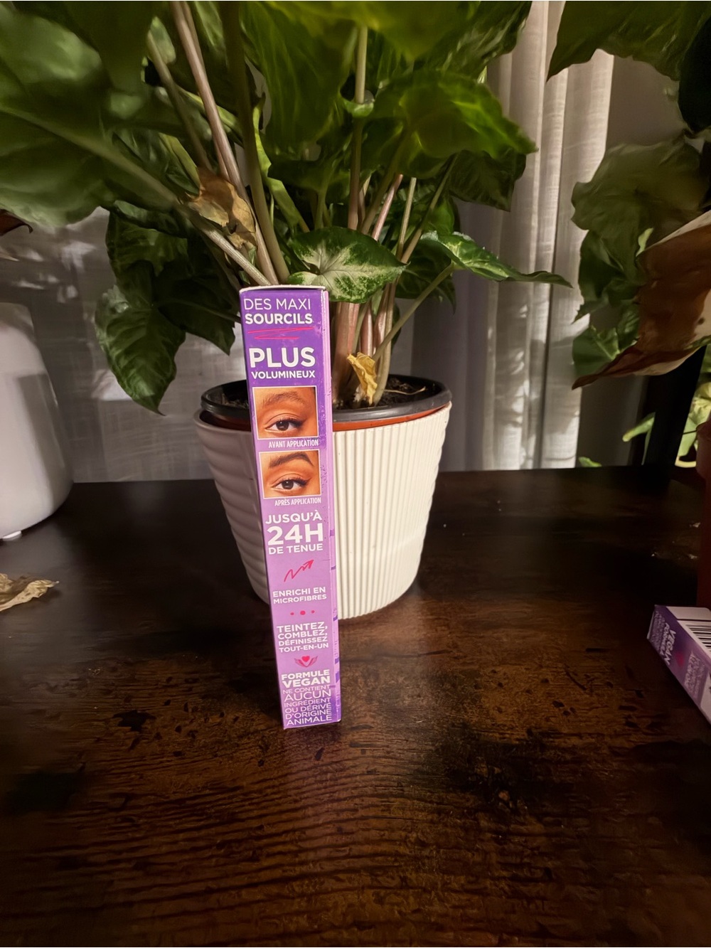 Volumizing Brow Gel